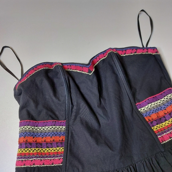 H&M Cute Embroidered Strapless Dress - Picture 4 of 15